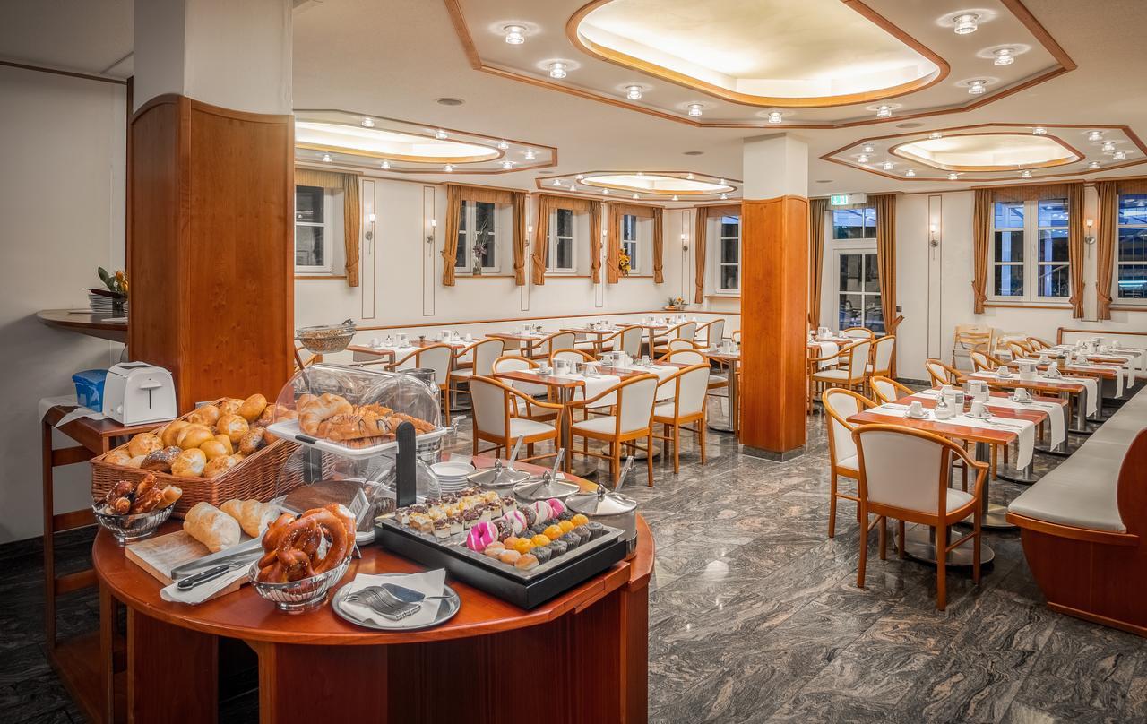 Hotel Atrium Garni 4*