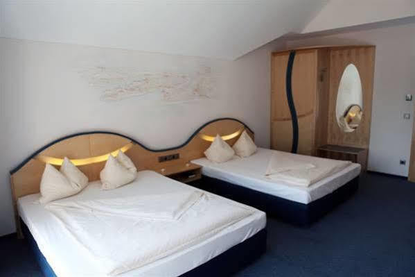 Atrium Garni 4*